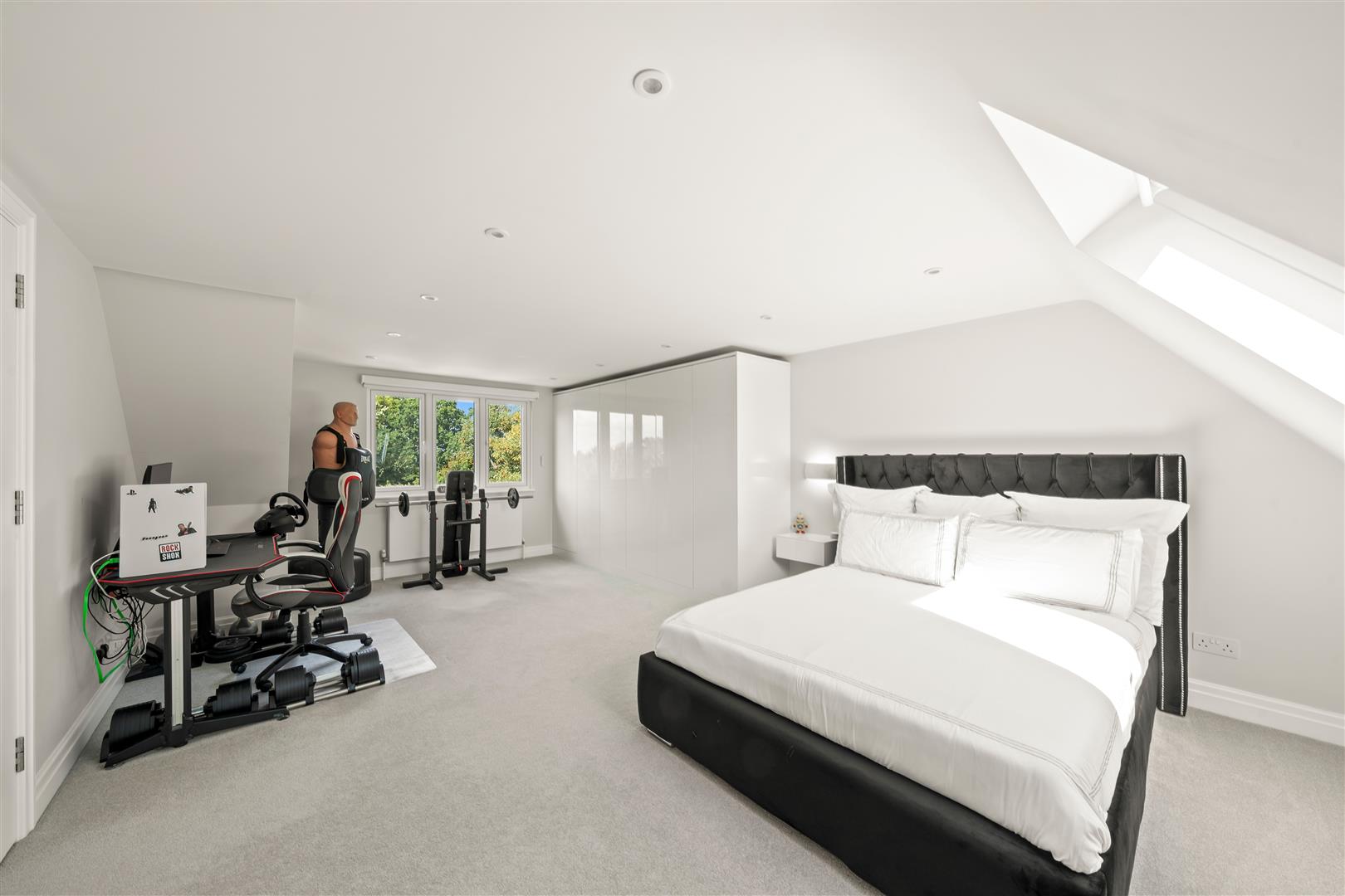 Godolphin Close, Cheam, Sutton